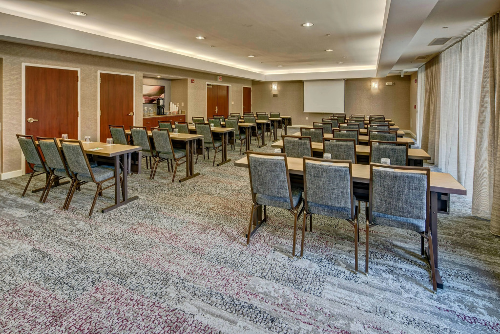 Courtyard by Marriott Springfield
