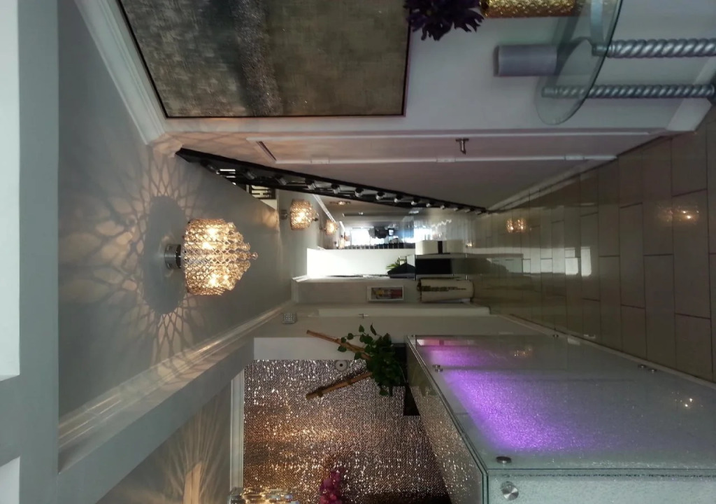 Hollywood VIP Hotel