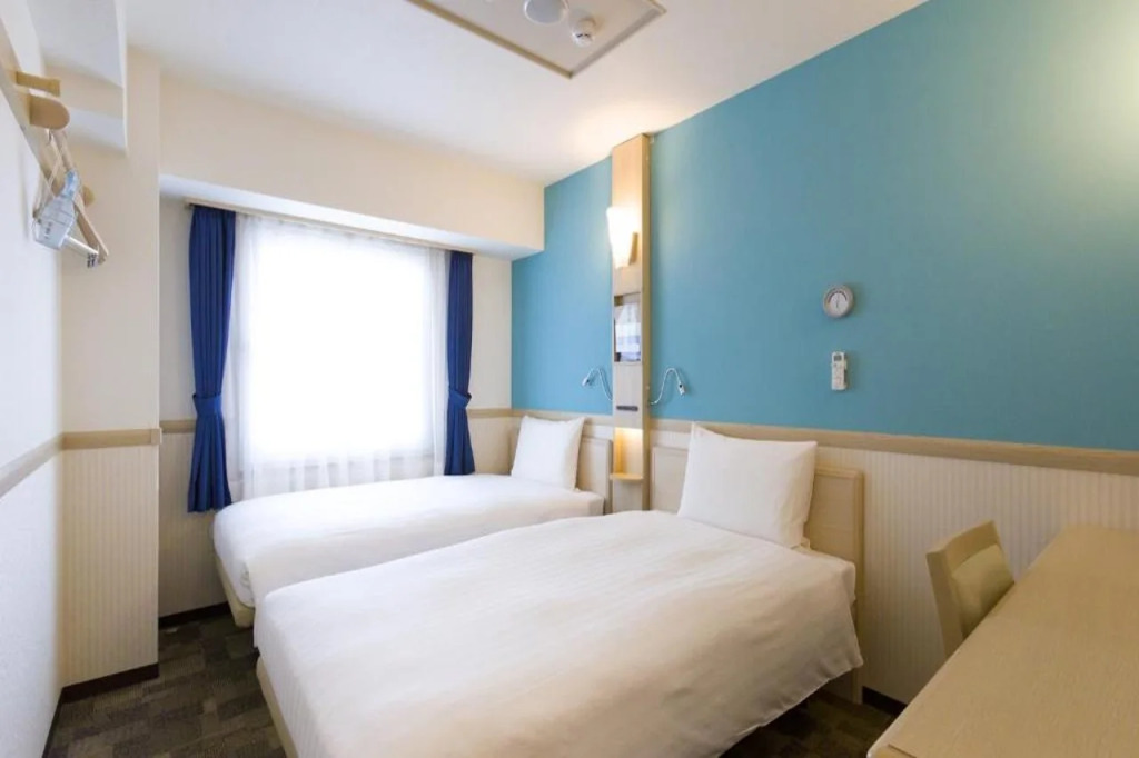 Отель Toyoko Inn Misato-chuo Ekimae