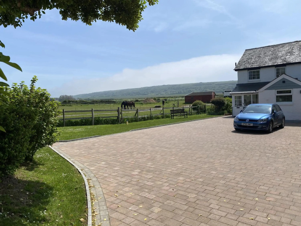 Tollgate Cottages Bed and Breakfast