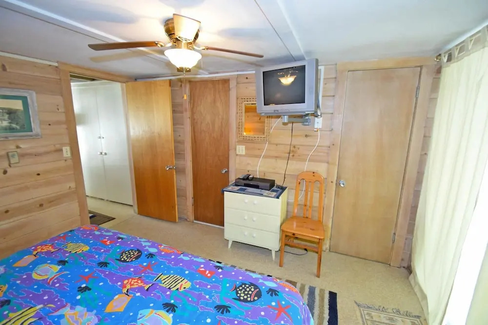 Beach Place North 18 - 5 Br Condo