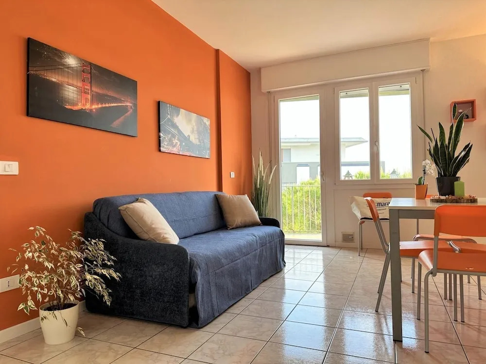 Renovated Flat With Huge Balcony - Beahost