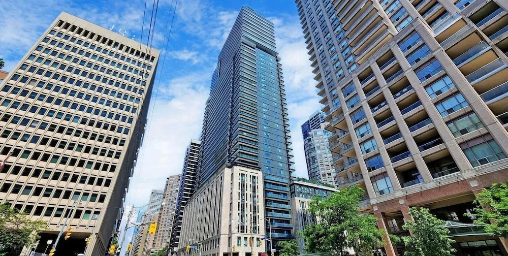 Samesun Toronto Suites