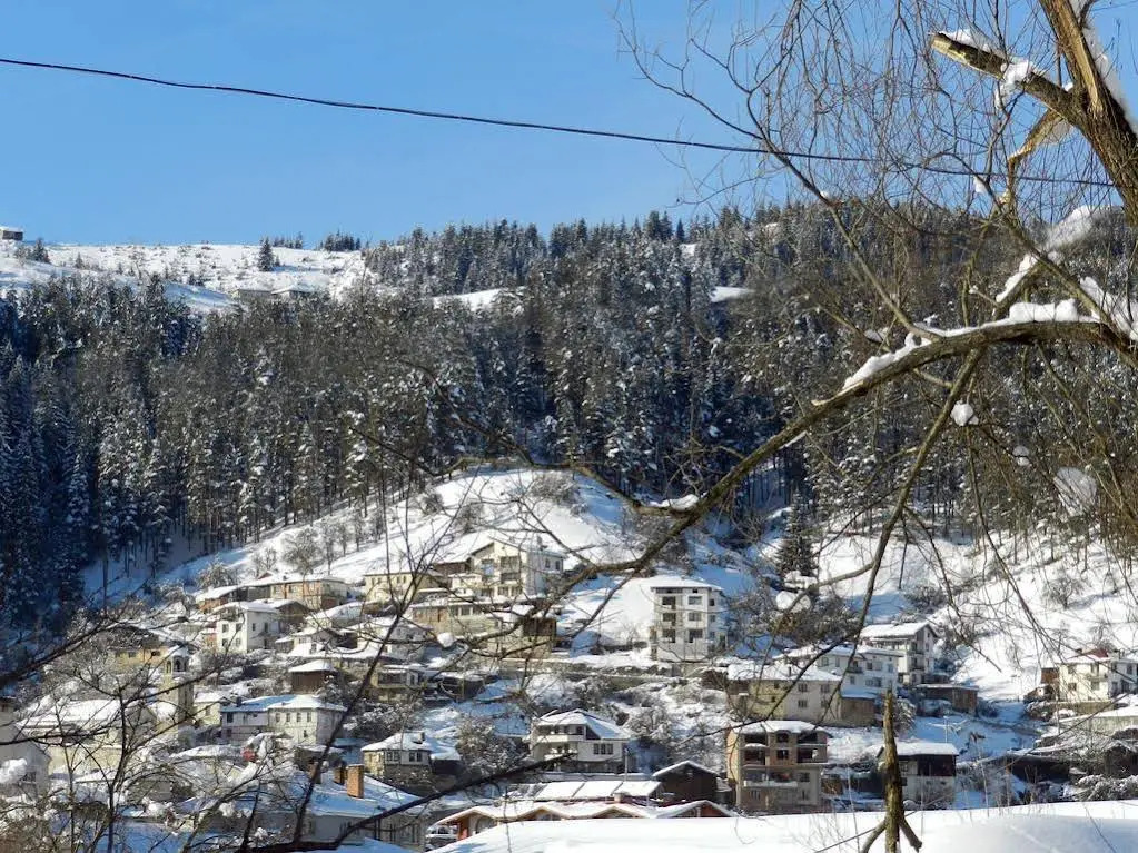 Eco House Family Hotel