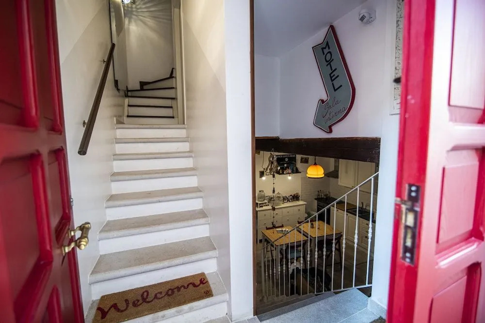 Redmood Guesthouse