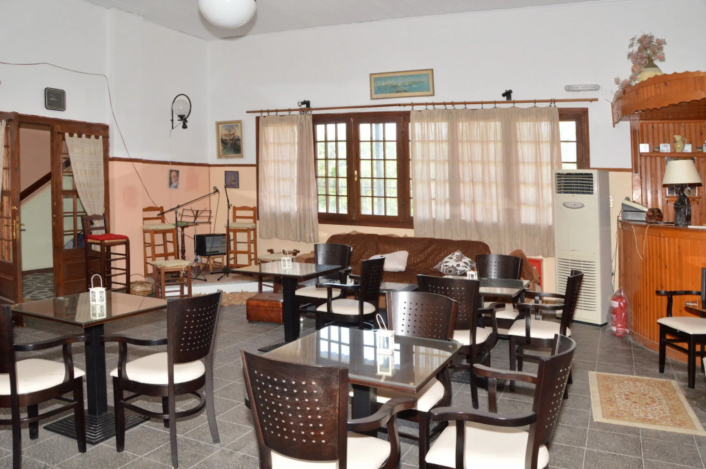 Miranta Hotel - Apartments & Studios