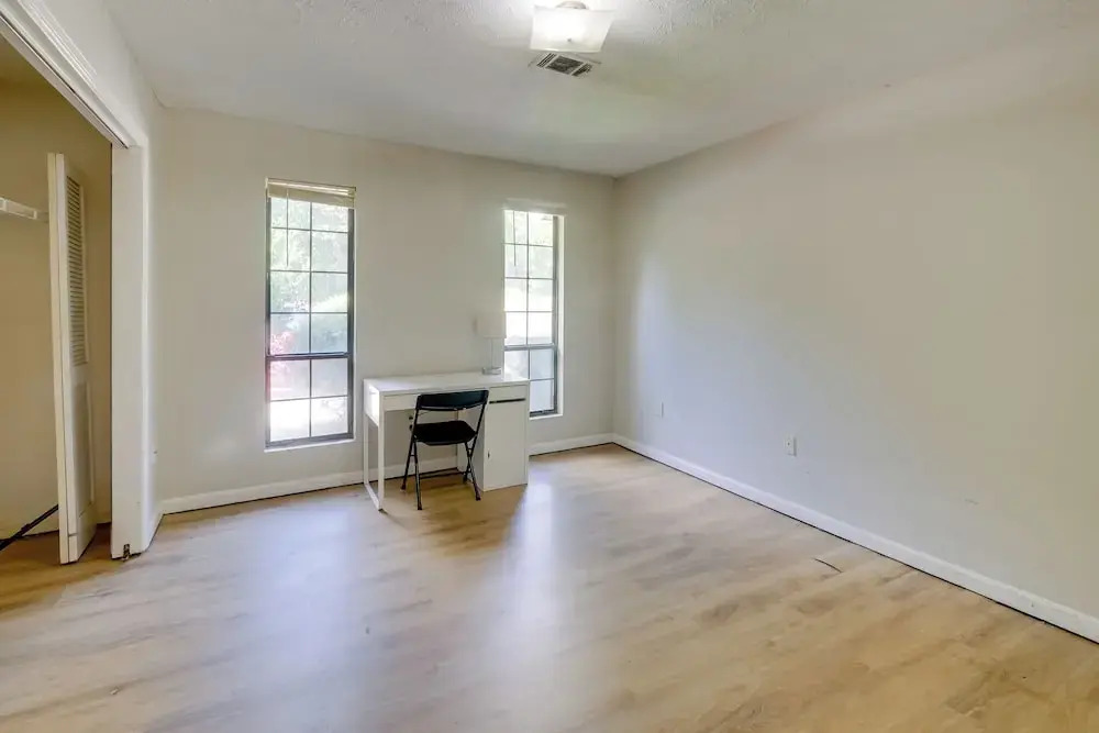 3 Mi to Afb: Wfh-friendly Hub in Warner Robins!