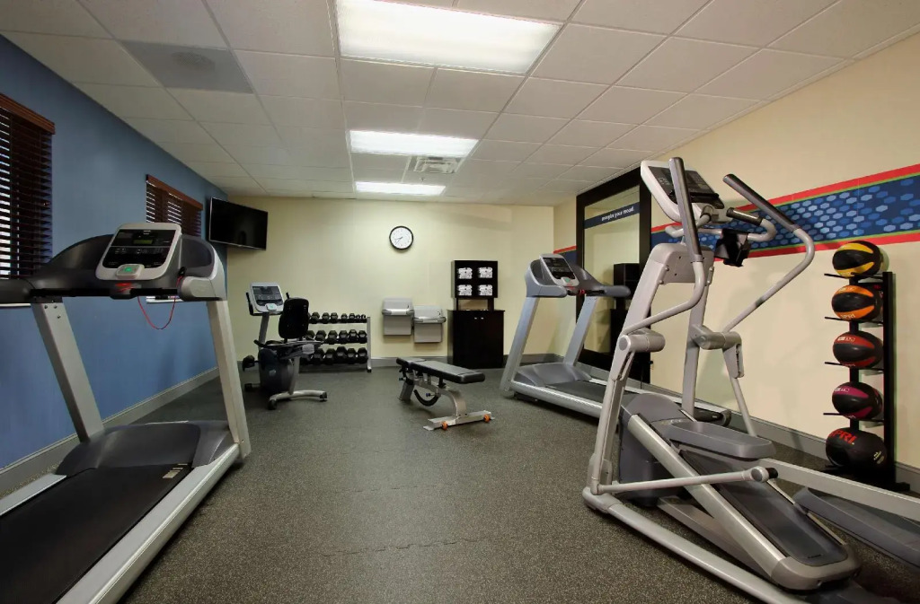 Hampton Inn & Suites Madisonville