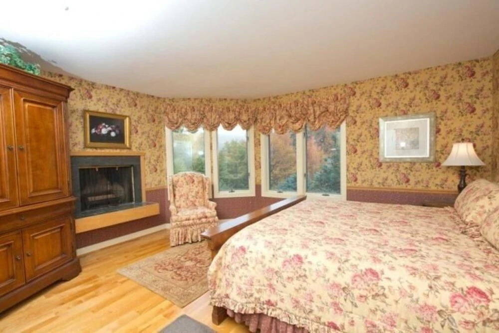 Pet Friendly Pines at Topnotch
