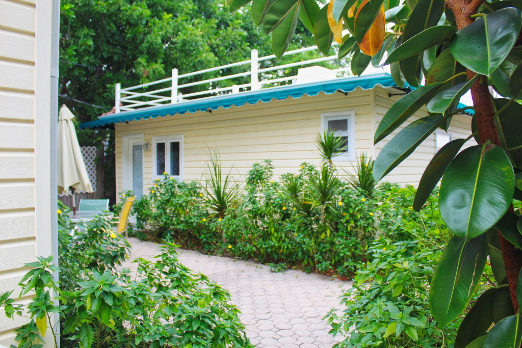 Treasure Island Beach Retreat Sleeps Up To 10