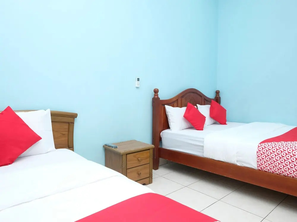 OYO 44004 Zaman Sejahtera Inn 1
