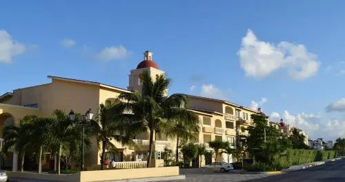 Hacienda del Mar Resort Condominio 205