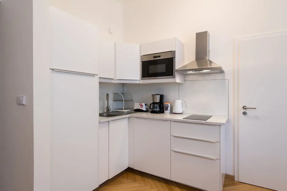 Central Superior Apartments and Suites