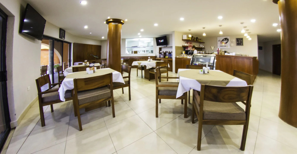 Hotel Playa Del Sol