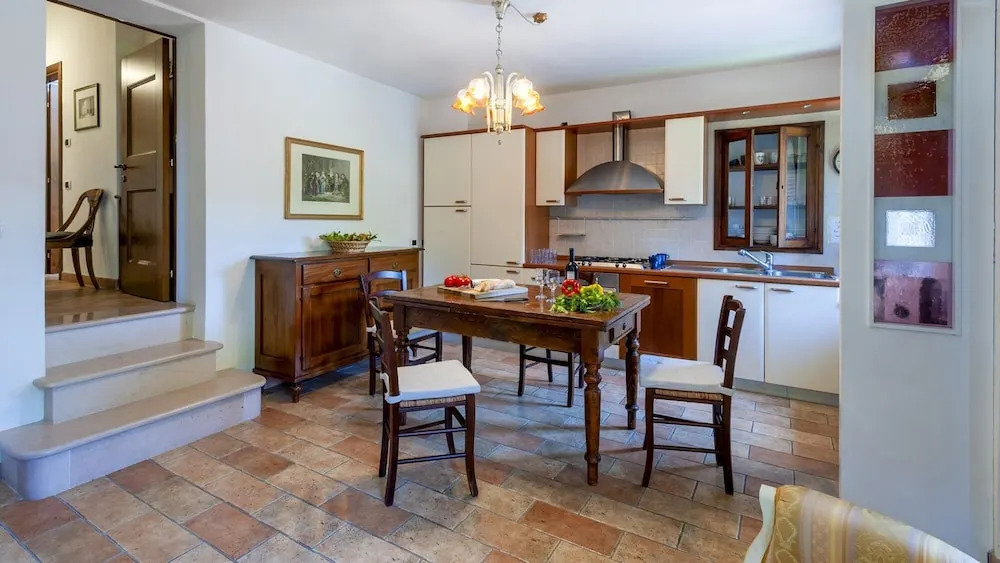 VILLA BANCI 8, Emma Villas