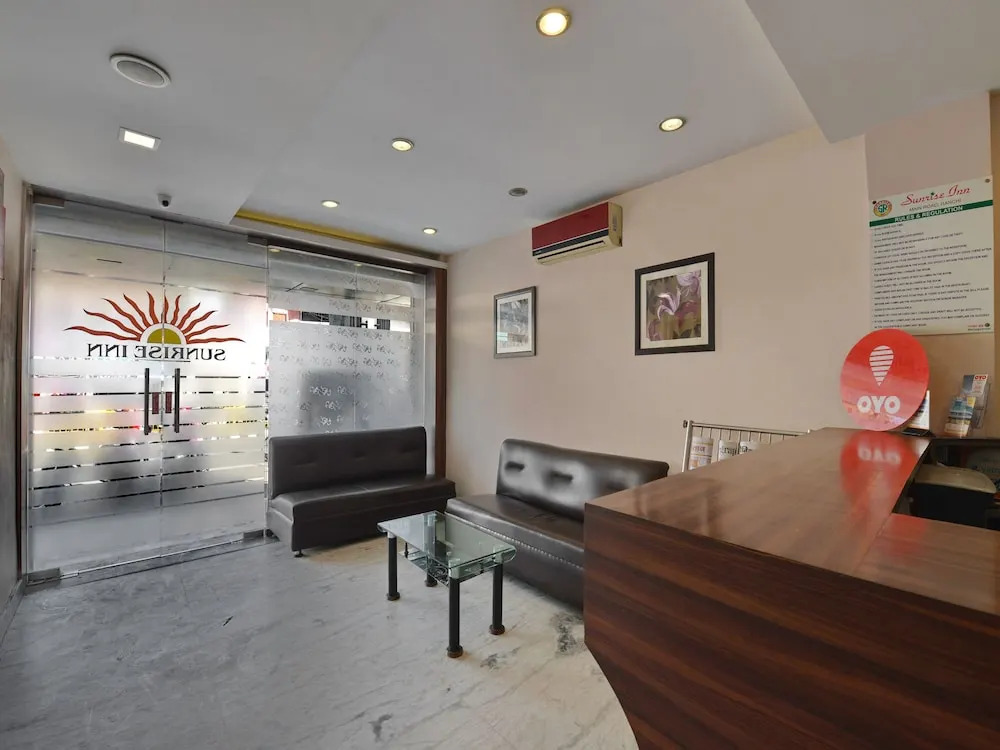 OYO 10909 Sunrise INN