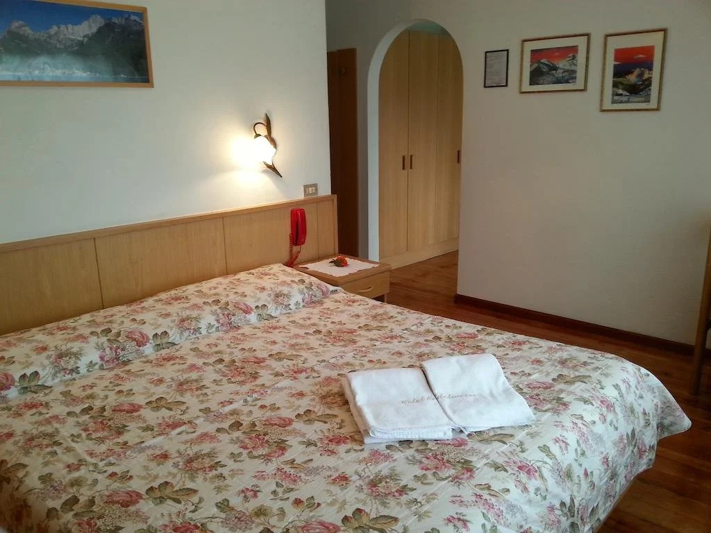 Hotel Edelweiss
