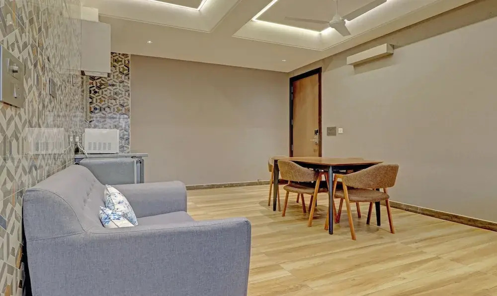 KRYC Luxury Living near Indraprastha Apollo Hospital