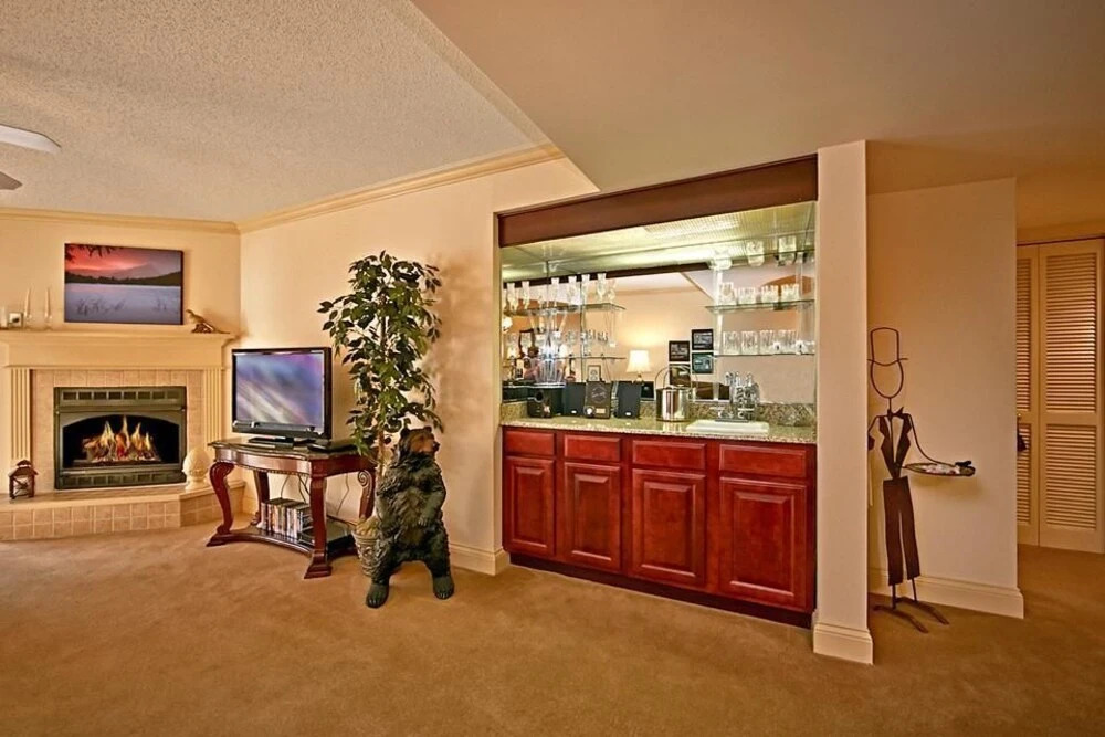 Riverfront Relaxation 2 Bedroom Home