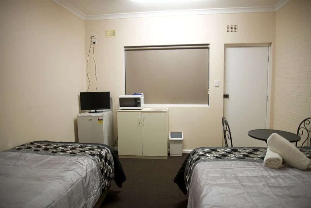 Blackboy Tree Motel