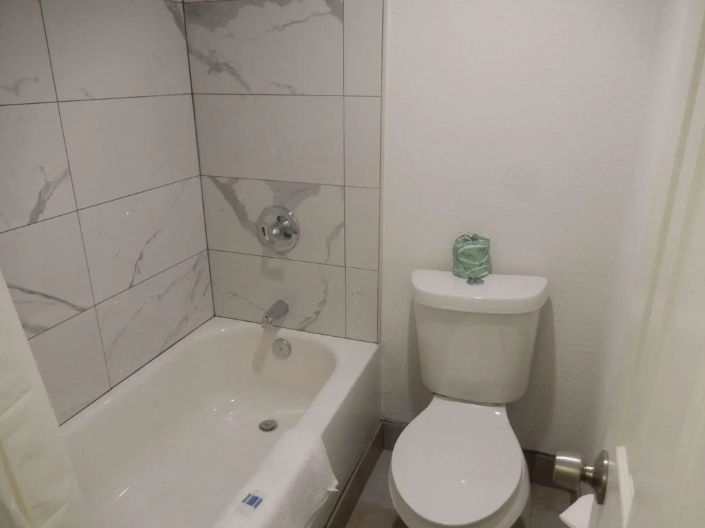 Venetian Inn & Suites Houston