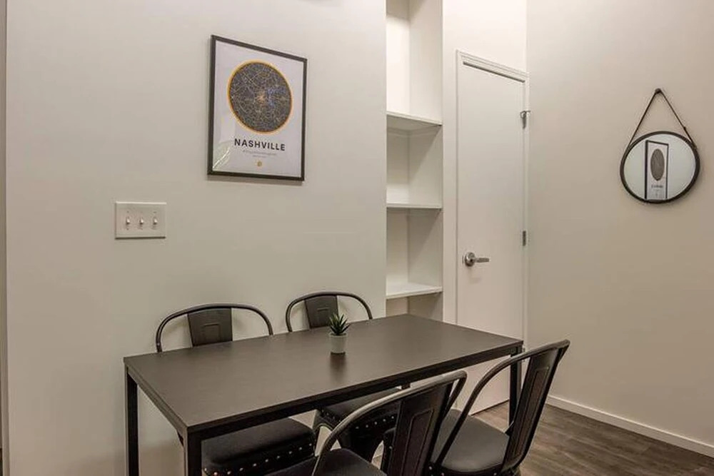 FRONTDESK Fairfax Flats West End Nashville