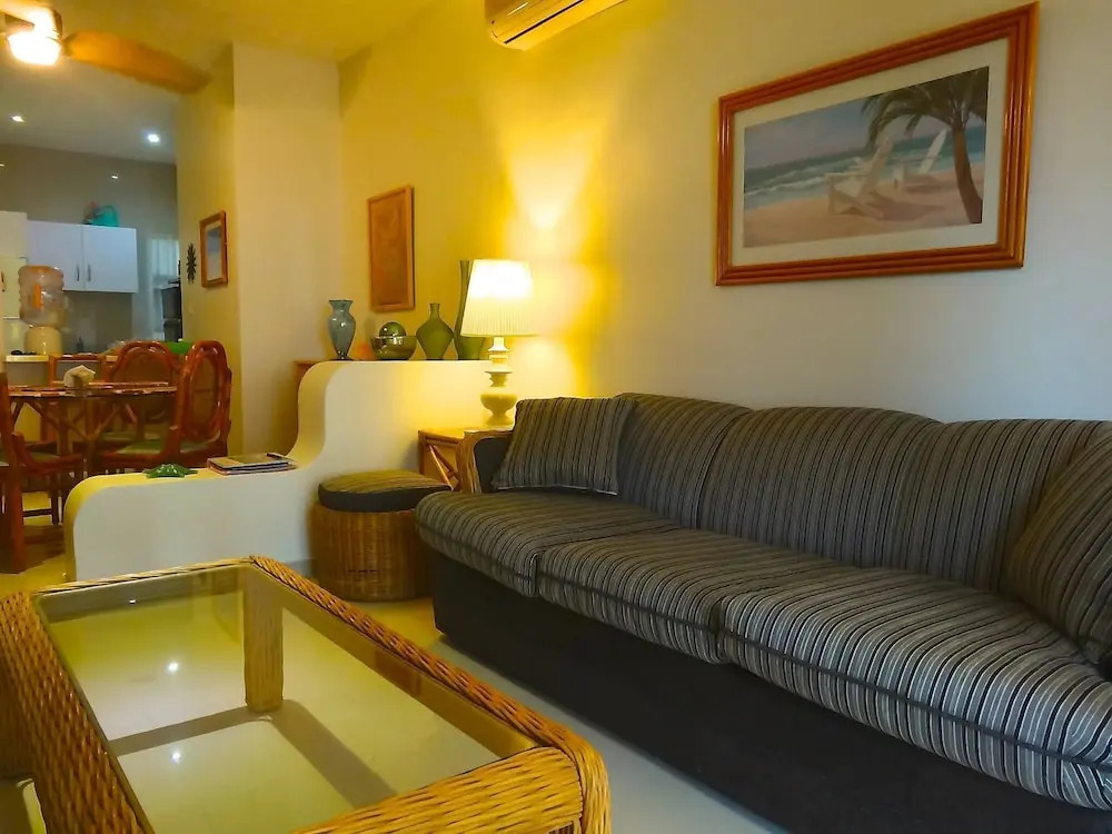 Casa Colibri - Ground Floor Near to Coco Beach