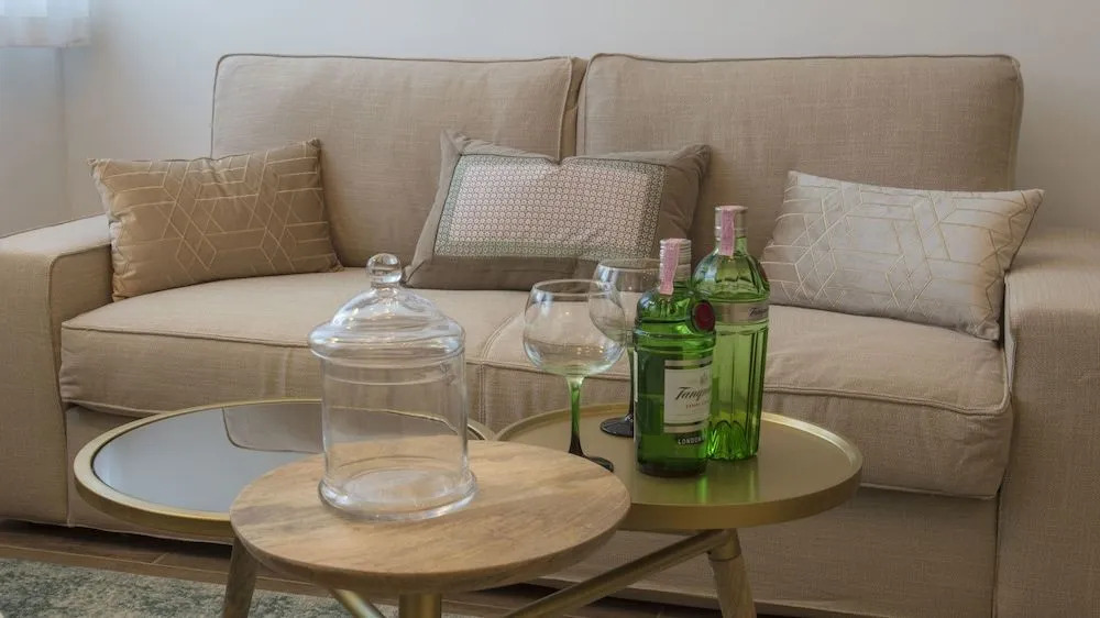 AH Design Luxury Apartments