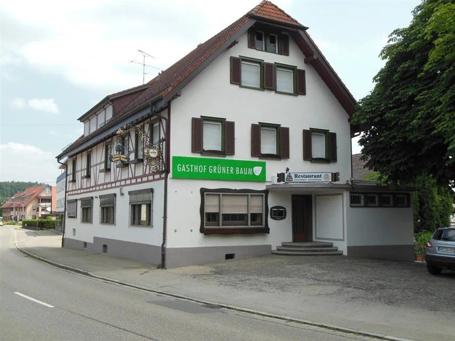 Grüner Baum