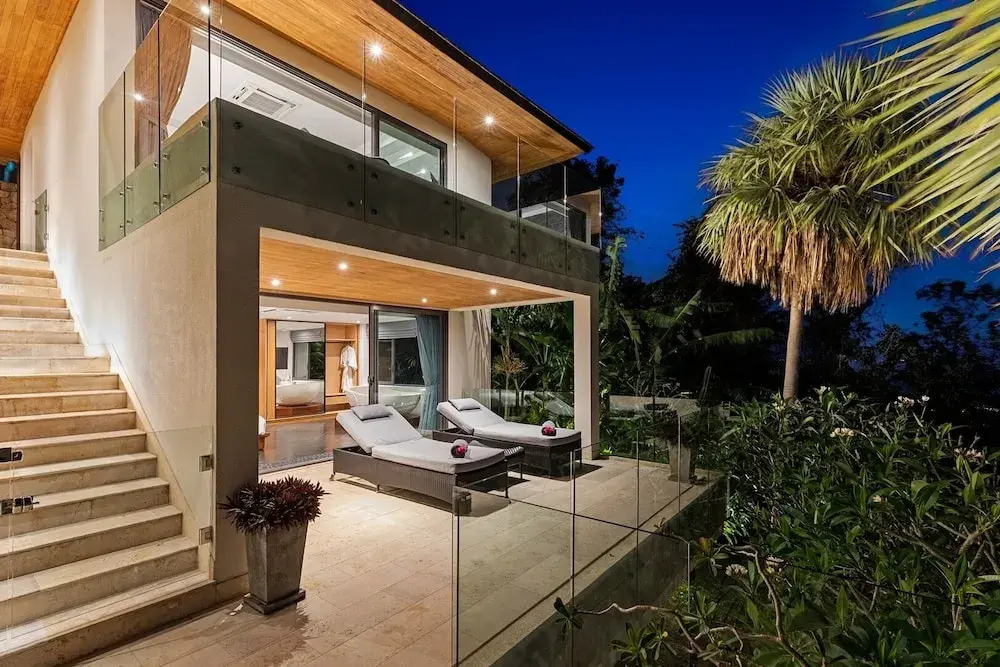 Villa Firefly