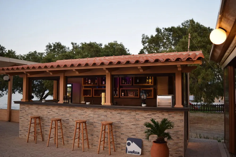 Mesogios Beach Hotel