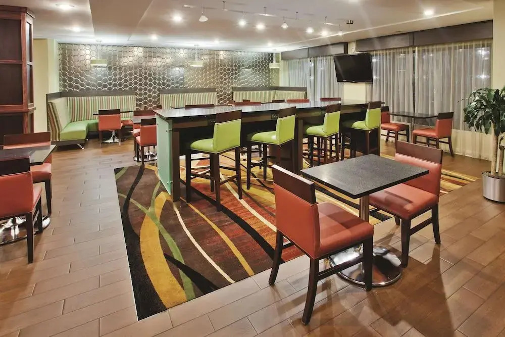 La Quinta by Wyndham Florence