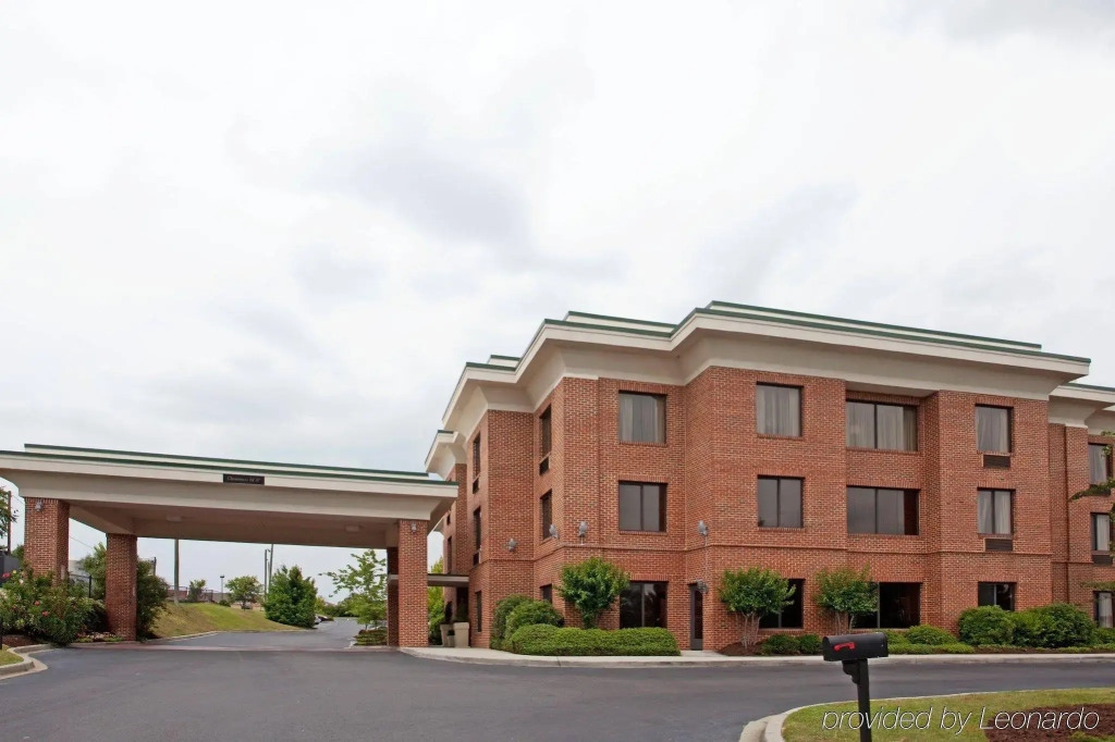 Holiday Inn Express Hotel & Suites Columbia-I-20 at Clemson Road by IHG