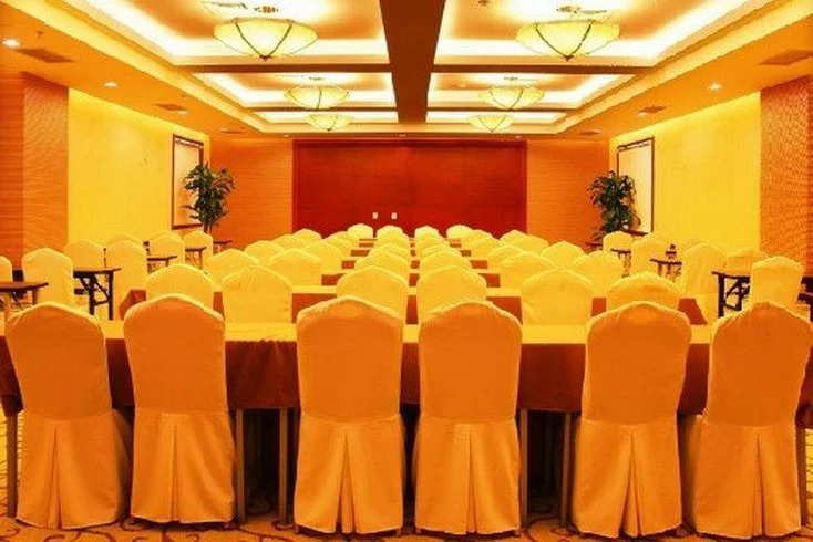 Crown International Hotel