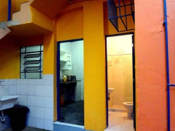 BananaZ Hostel