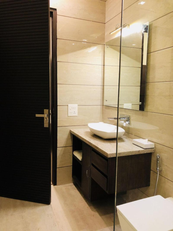 Vivid Boutique Hotel, Medanta, Gurugram