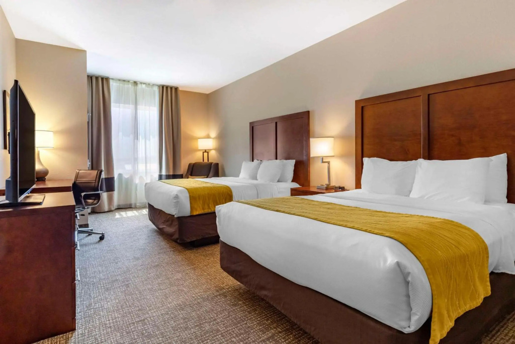 Comfort Inn & Suites Edgewood