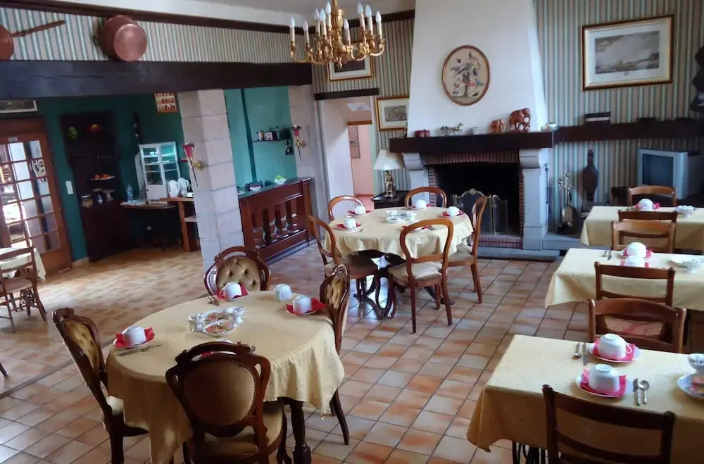 Hôtel De La Barbacane