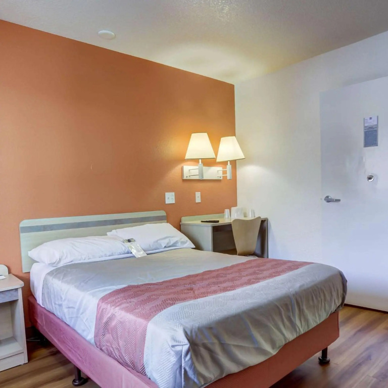 Motel 6-Grants Pass, OR