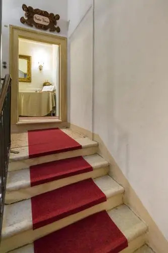 Vecchia Verona Rooms & Apartments