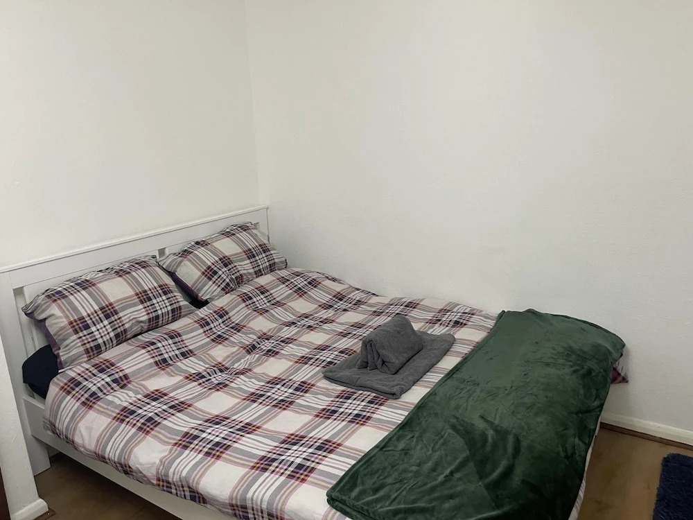 Great 5-bed Wembley Home 25min From Central London