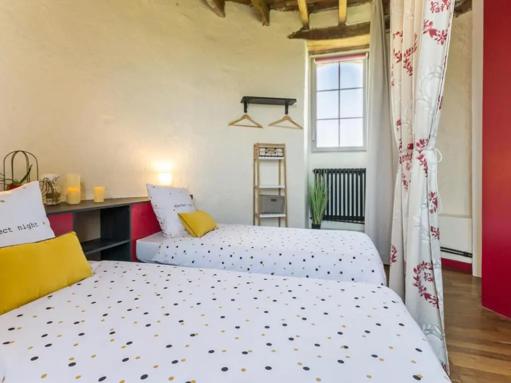 Moulin 18ème siècle, 3 chambres, jardin, wifi à Monnières - FR-1-306-1164