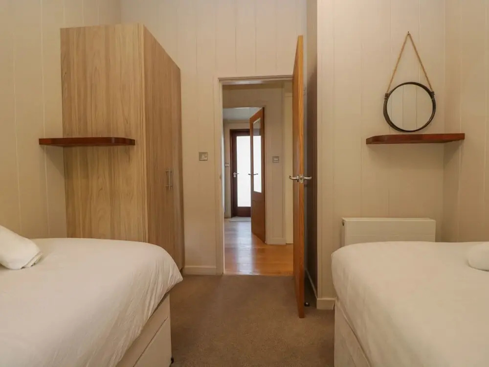Leafy Nook Lodge
