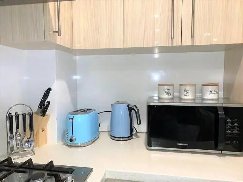 Vip Stays - Modern Watson Place