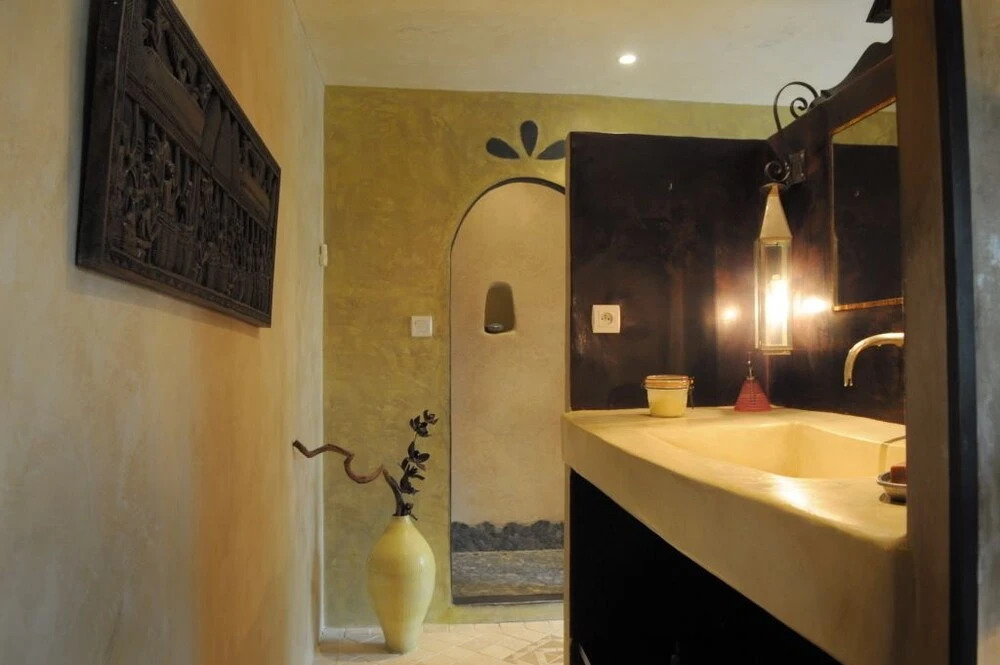 Chambre sur cour