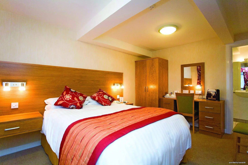 The Three Swans Hotel, Market Harborough, Leicestershire - The Coaching Inn Group