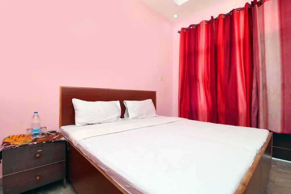 Spot On 41567 City Inn Guest House