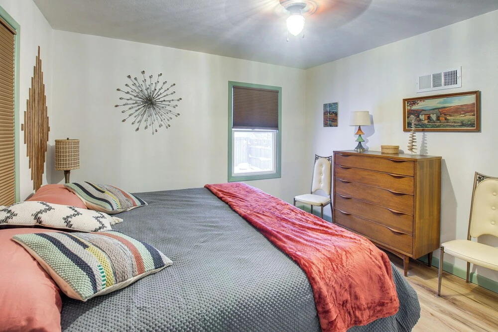 Pet-friendly Hiawatha Retreat w/ Private Yard!
