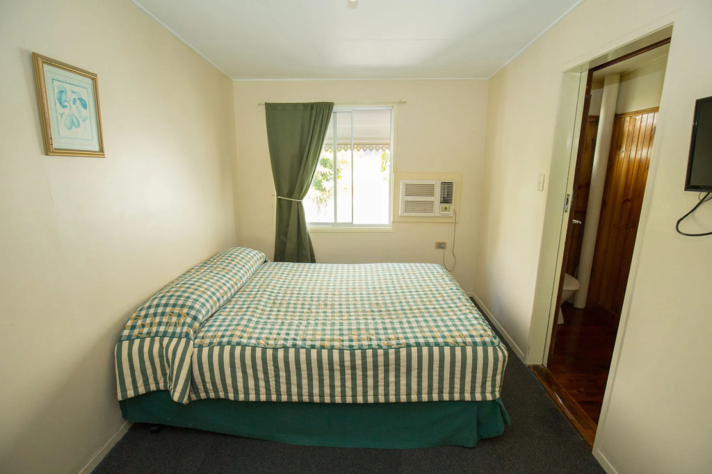 Brisbane Manor