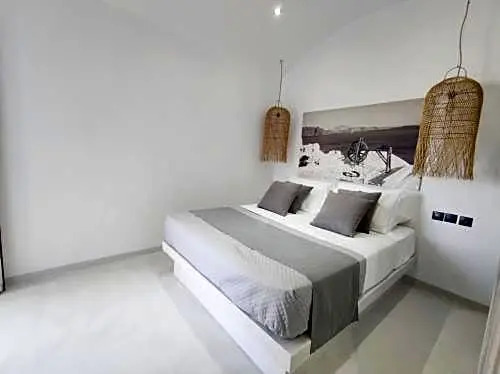 MK4 Cliff Suites